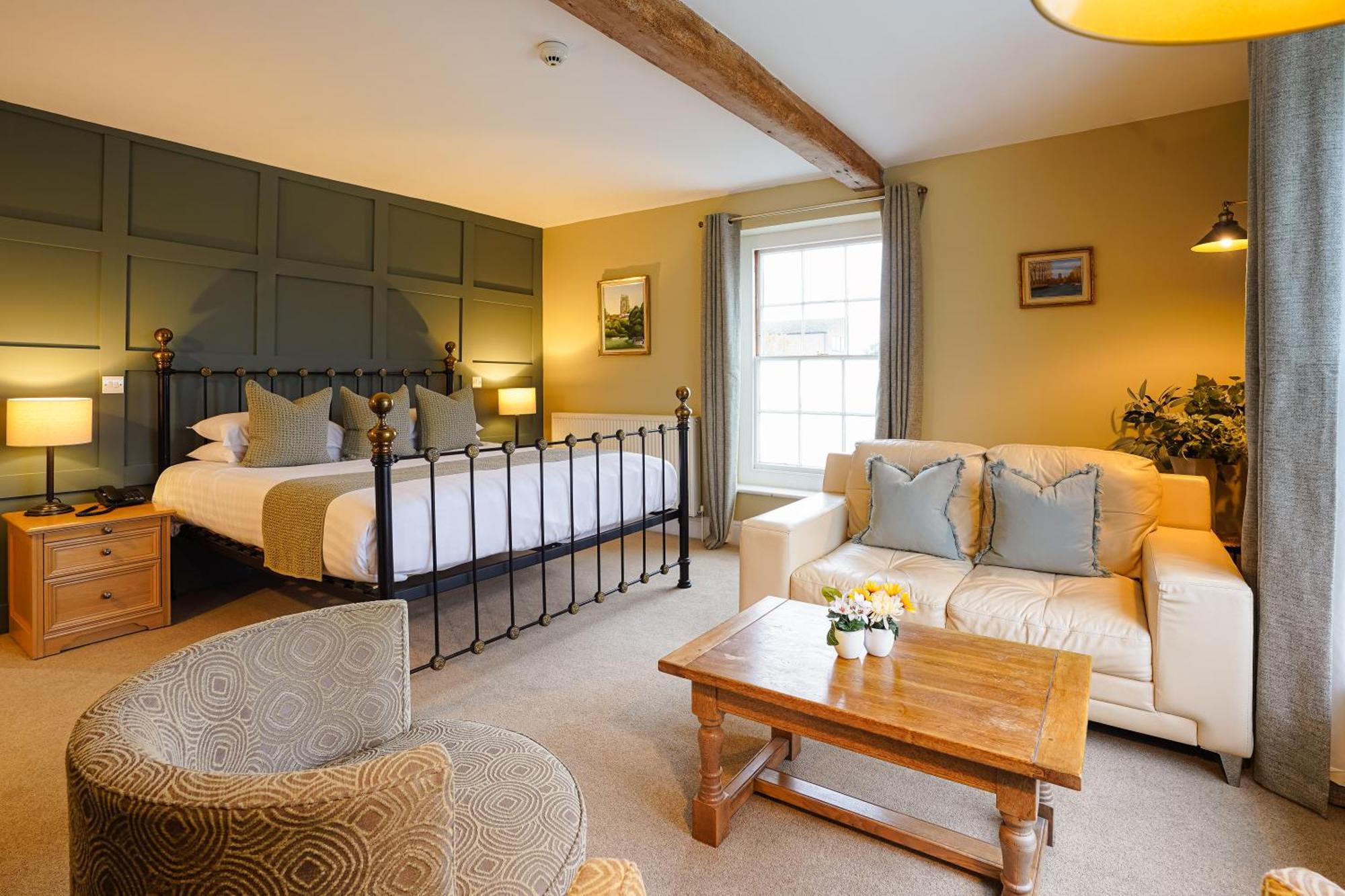 Waveney House Hotel 베컬스 외부 사진